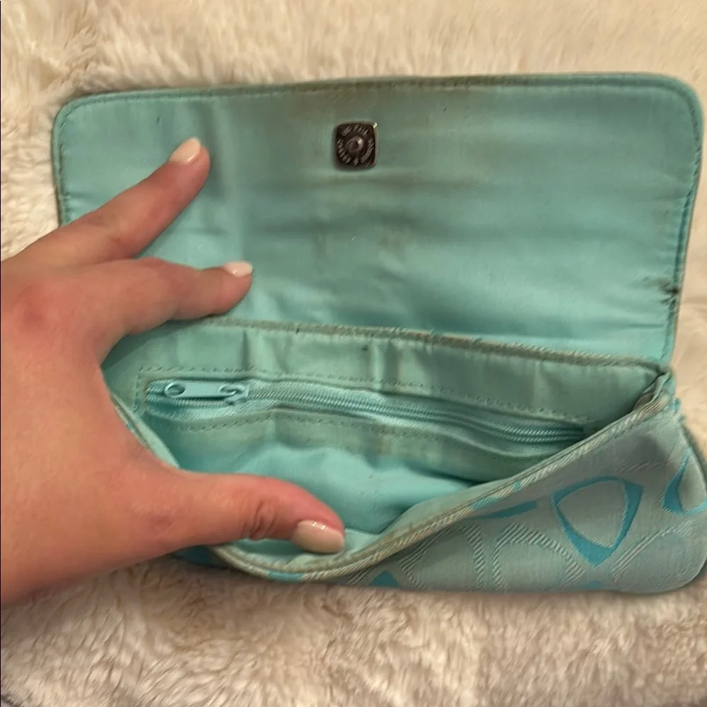 Liz Claiborne Aqua Blue Clutch with Metallic Accent and Wrist Strap